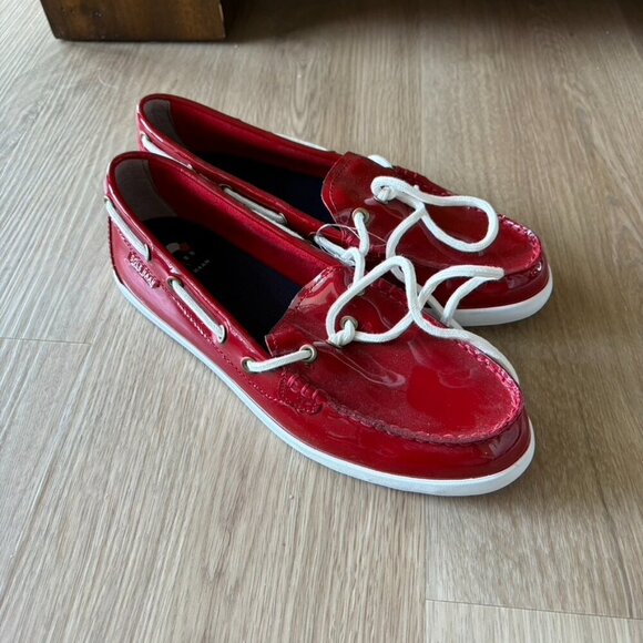 Cole Haan Womens Red Patent Leather Boat Shoes NWOT Size 8 - Picture 1 of 7